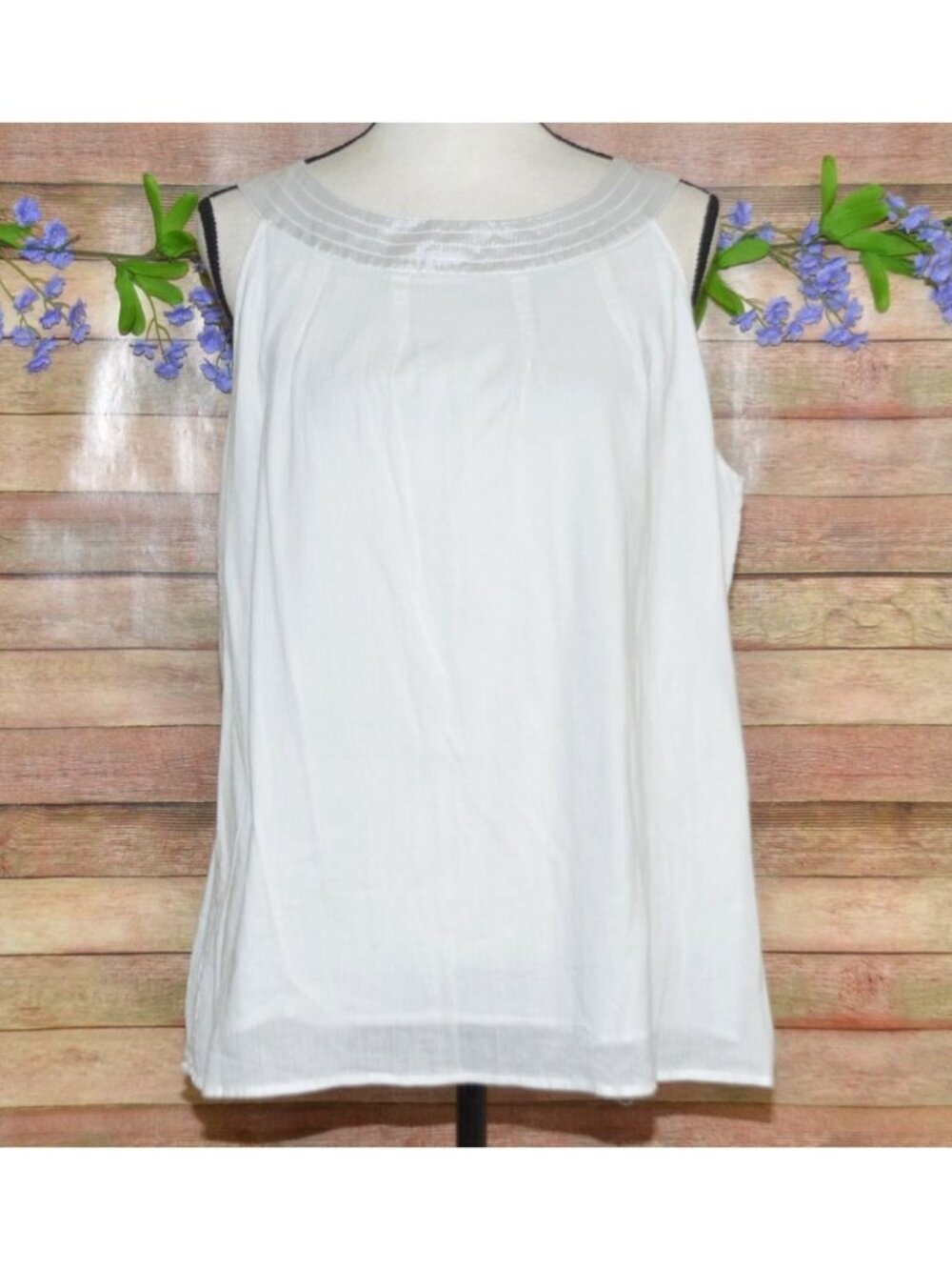 Calvin Klein XL White Scoop Neck Cotton Shell Sleeveless Blouse Top Neutral